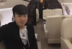 内地小鲜肉直播飞机91